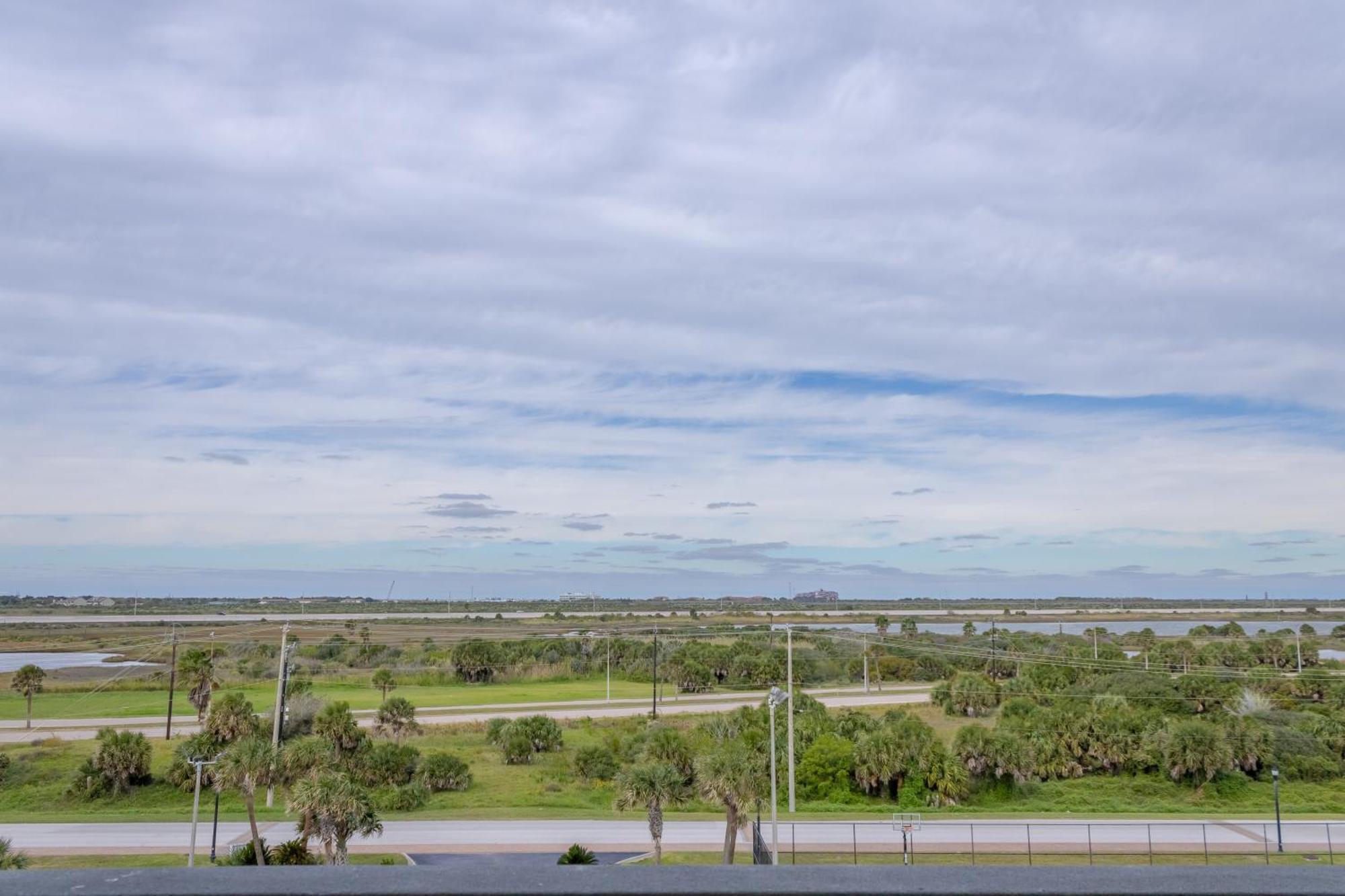 Islander East Condominiums Galveston Ruang foto