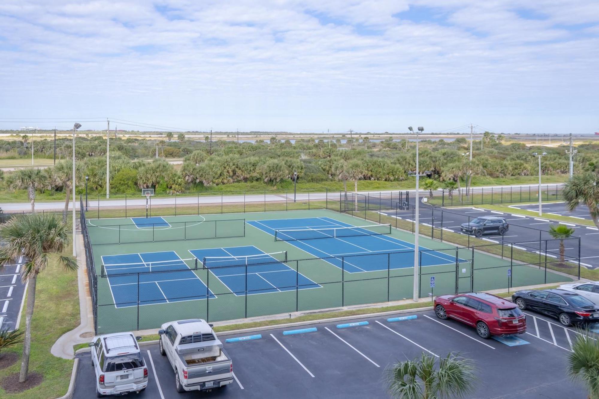 Islander East Condominiums Galveston Bagian luar foto
